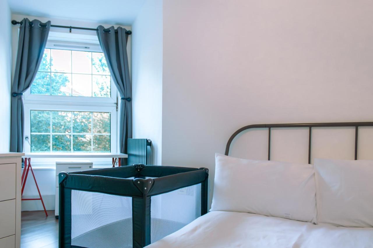 Nice 4 Bedroom Apartment Near City Centre 2-Min Walk To Metro !! Business & Family Friendly!! 伦敦 外观 照片